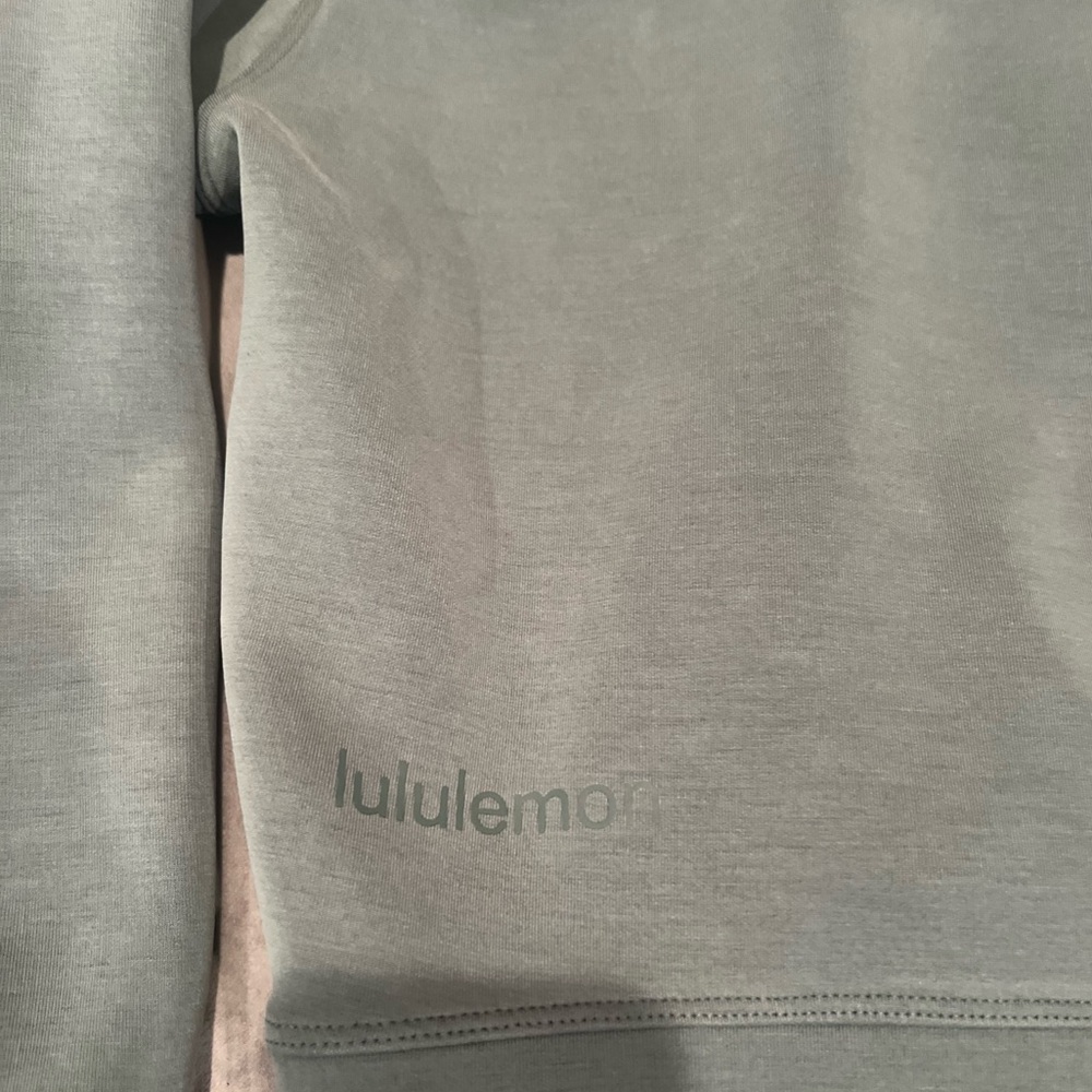 Lululemon 🍋 Perfectly Oversized cropped crew - Picture 3 of 4